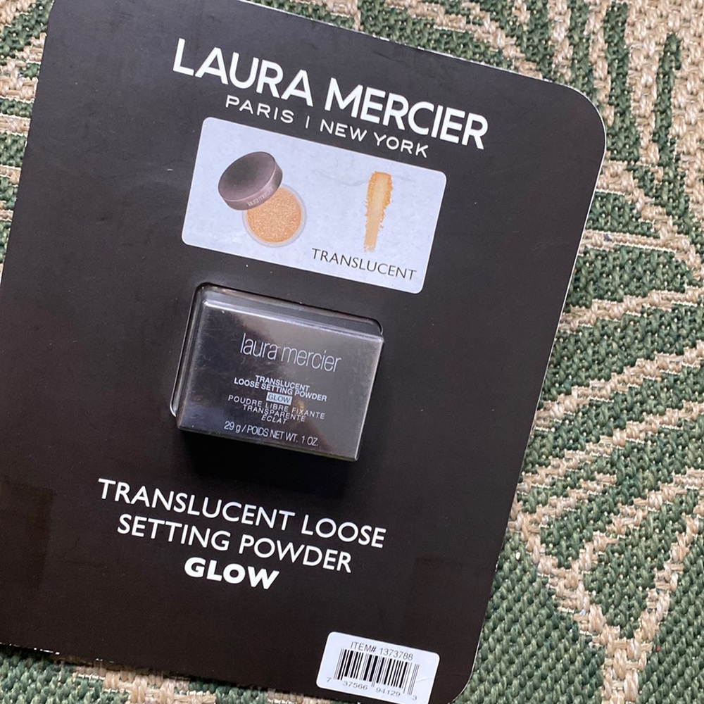 🔥New Laura Mercier 🔥translucent lose setting powder GLOW